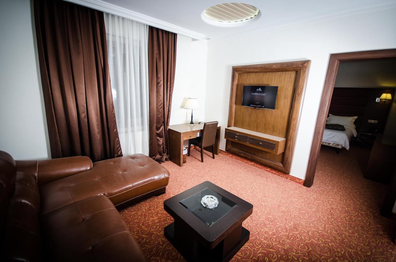 Hotel El Bey Constantine Exterior photo