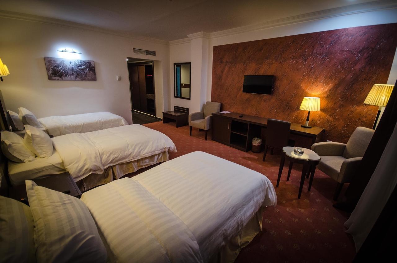 Hotel El Bey Constantine Exterior photo